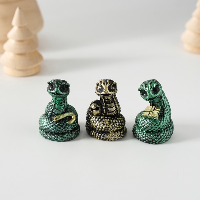 Фигурка полистоун «Змея», 2×2×3.5 см, МИКС - Фото 1