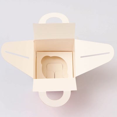 Коробка для 1 капкейка «Мир полон чудес», 9.2×9.2×11 см, упаковка