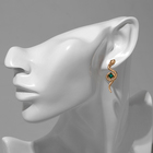 Серьги со стразами «Змея» завиток, цвет зелёный в золоте - Фото 3