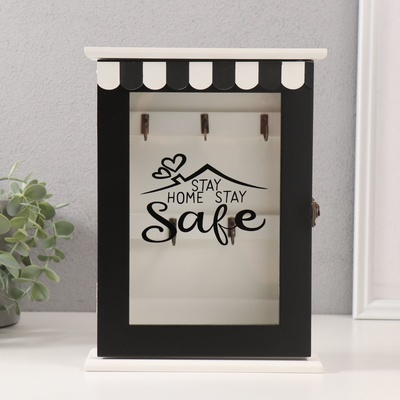 Ключница настенная «Крыша дома с сердечками», дерево, чёрная с белым, 5.8×19×25.6 см