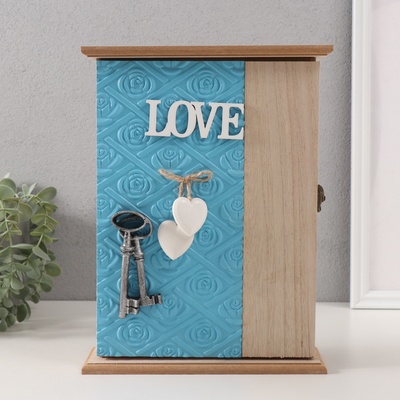 Ключница настенная «Роза. Ключи и сердце», дерево, 6 крючков, голубой 6.5×20×26.5 см