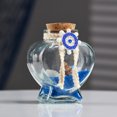 Фигурка «Сувенир в бутылке-сердце. Ракушки», 8×6×4 см, МИКС