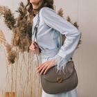 Сумка женская мессенджер TEXTURA на магните, с косметичкой, 28×4×20 см, серая - Фото 16