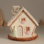 Фигурка светящаяся «Пряничный домик с узорами, с птицами», 16.5×16×17 см - Фото 2