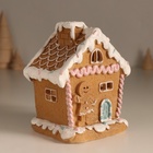 Фигурка светящаяся «Имбирный домик с печенюшкой», 11.2×9×12.8 см - Фото 3