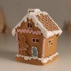 Фигурка светящаяся «Имбирный домик с печенюшкой», 11.2×9×12.8 см - Фото 5