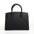 Сумка женская на клапане, цвет чёрный 10701693