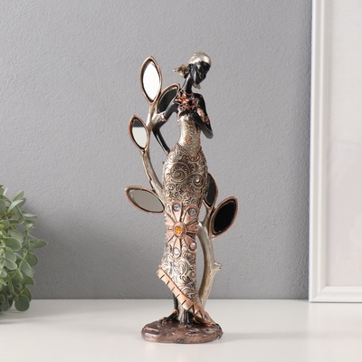 Фигурка полистоун «Африканка с цветком у дерева с зеркальными листьями», 13×9×32 см