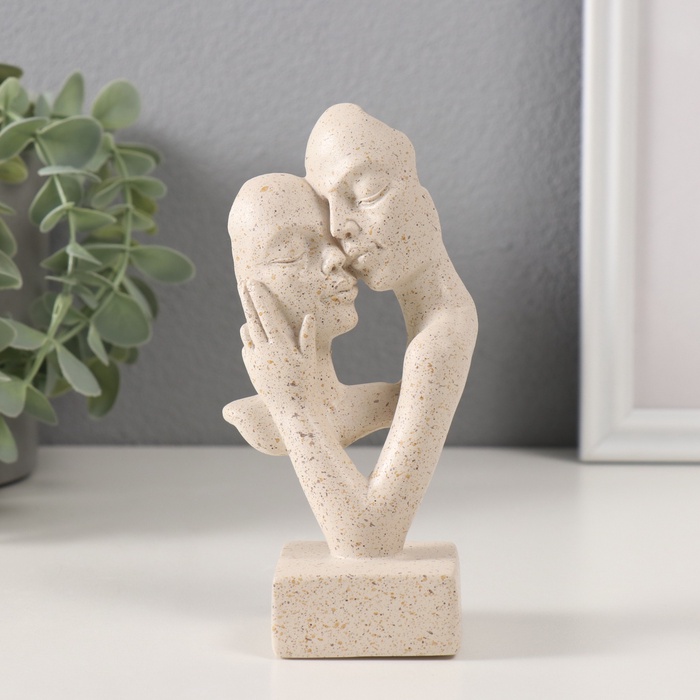 Бюст фигурка полистоун «Влюблённые», белый в крапинку, 7.5×5×14.5 см