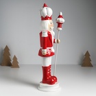 Фигурка полистоун «Щелкунчик в красно-белом мундире, с пикой», 11×11.5×36.5 см - Фото 4