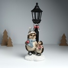 Фигурка светящаяся «Ёжики в зимних нарядах у фонарного столба», 12.5×10.5×31.5 см - Фото 1