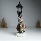 Фигурка светящаяся «Ёжики в зимних нарядах у фонарного столба», 12.5×10.5×31.5 см - Фото 4