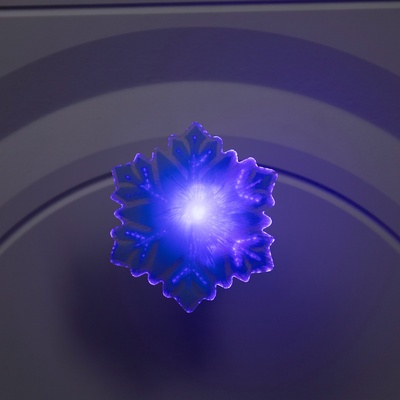 Игрушка световая «Снежинка» 8 см, 1 LED, батарейки LR44×3 (в компл.), мерцание, свечение мульти