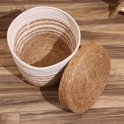 Набор плетёных корзин с крышкой, 3 шт., 36×36×37 см