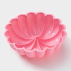 Форма для выпечки Доляна «Сердца», силикон, 24.5×24.5×8 см, розовая - Фото 3