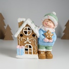 Фигурка светящаяся «Малышка в голубом свитере у пряничного домика», керамика, 15×8×16 см - Фото 1