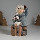 Фигурка светящаяся «Малыш в сером пальто, с пингвином на подарке», керамика, 12×6.5×20 см - Фото 1