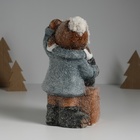 Фигурка светящаяся «Малыш в сером пальто, с пингвином на подарке», керамика, 12×6.5×20 см - Фото 5