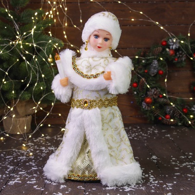 Снегурочка под ёлку «Зимнее волшебство. В шубке с орнаментом» двигается, с подсветкой, 40 см, золото
