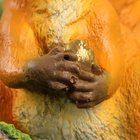 Садовая фигура из полистоуна «Белочка с орешком на пне», 25×12×23 см - Фото 15