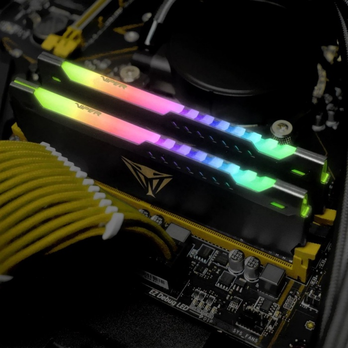 Оперативная память Patriot DDR4 16GB (2x8GB) 3600MHz Viper Steel RGB (PVSR416G360C0K) - фото 51683632