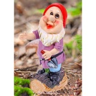 Садовая фигура из полистоуна «Гномик с лопатой», 15×12×30 см - Фото 15