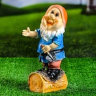 Садовая фигура из полистоуна «Гномик с лопатой», 15×12×30 см - Фото 3