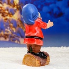 Садовая фигура из полистоуна «Гномик с лопатой», 15×12×30 см - Фото 13