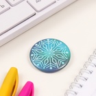 Значок новогодний закатной d=35 мм «Снежинка» 6.5×6.5 см - Фото 4