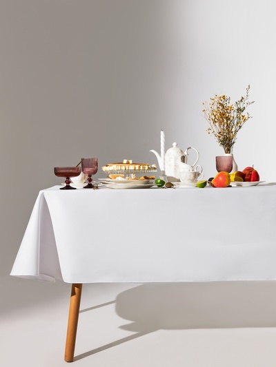 Скатерть «Этель» Lines, овал 150×220 ±3 см, белая, плотность 192 г/м², хлопок с ВГМО