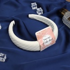 Ободок для волос QF «Жаннет», классик орнамент, 3 см, молочный - Фото 2