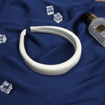 Ободок для волос «Жаннет», классик глянец, 3 см, бежевый