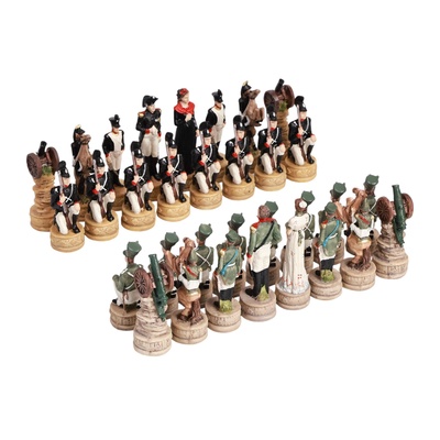 УЦЕНКА Шахматные фигуры «Отечественная война», король – 8 см, пешка – 6 см, d=2.5 см