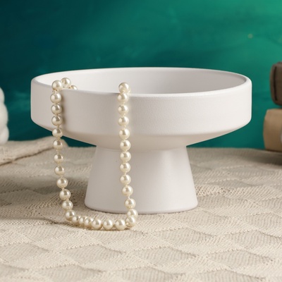 Декоративное кашпо для цветов «Кристофер», 16×16×10 см, керамическое, белое