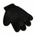 Перчатка-щетка для шерсти на левую руку из неопрена с удлиненными зубчиками, зелёная - Фото 3