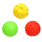 Подарочный новогодний набор развивающих тактильных мячиков M&B «Рождественская ёлочка», 3 шт. - Фото 3