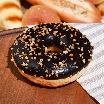 Муляж «Пончик с посыпкой», 10×10×4 см