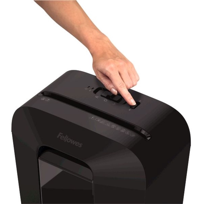 Шредер Fellowes PowerShred LX70 черный (секр.P-4) перекрестный 11лист. 18лтр. скрепки скобы   106692 - фото 51686749