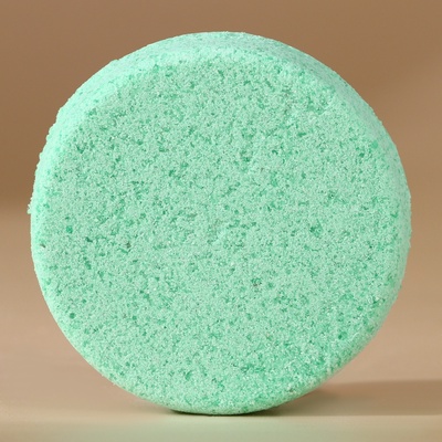 Бомбочки для ванны URAL LAB «Волшебного года», 6×100 г, Новый Год