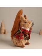 Фигурка новогодняя «Белочка в зимнем пальто», 21.5×13×12 см - Фото 5