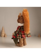 Фигурка «Белочка в зимнем платье с сумочкой», 29.5×16×10 см - Фото 3