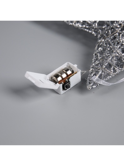 Подвеска световая «Звезда серебристая», 20×20×5 см, 10 LED, от батареек AG13×3, свечение тёплое белое