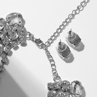 Набор 2 предмета: серьги, колье «Вечерний» 4 ряда, цвет белый в серебре