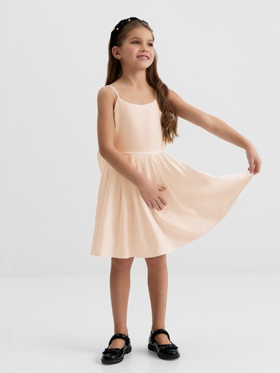 Платье нарядное для девочки MINAKU: Party Dress с бантом, цвет молочный, рост 116-122 см