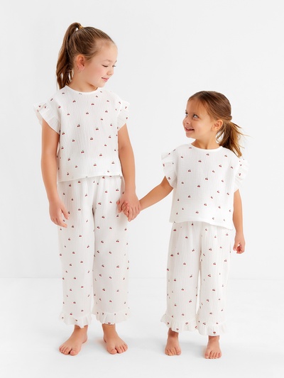 Пижама детская (футболка и брюки) KAFTAN «Вишенки», размер 36 (134-140 см)