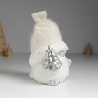 Фигурка полистоун «Воробушек в шапке с серебристой ёлкой», 10×8.5×13 см - Фото 2