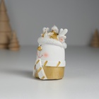Фигурка полистоун «Олень белый в шапке и шарфике», 4×4×7 см - Фото 4