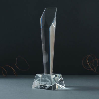 Фигурка стекло «Стела наградная. Приз - Чемпион», 8×8×22 см