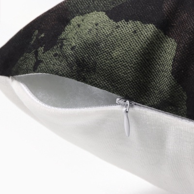 Подушка декоративная Этель  "Танк" 40х40 см, велюр, 100% п/э