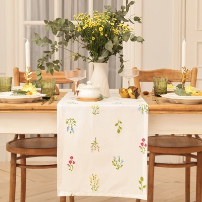 Дорожка на стол «Этель. Цветочек» 40×146 см, саржа 190 г/м², 100% хлопок, белая